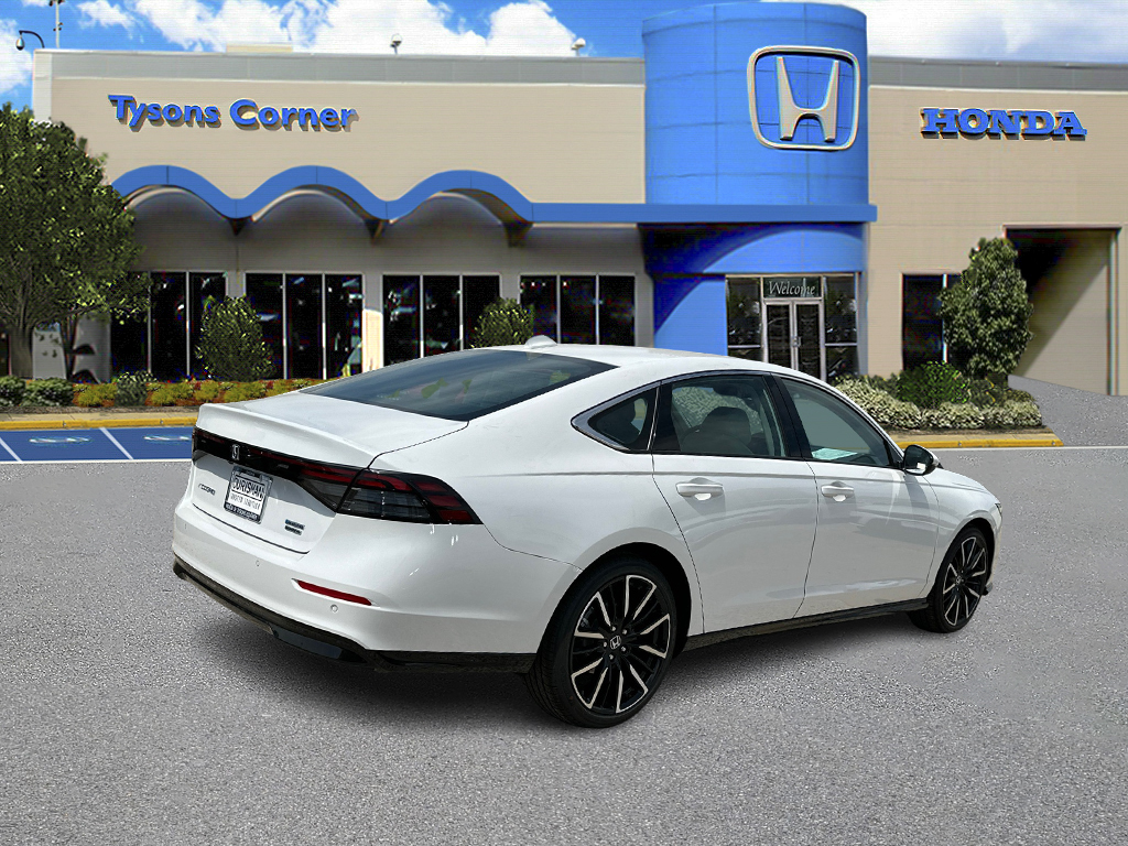 2024 Honda Accord Hybrid Touring 3