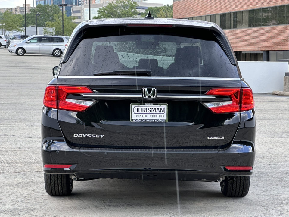 2024 Honda Odyssey Touring 11
