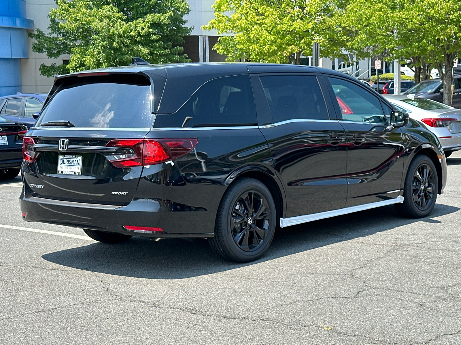 2024 Honda Odyssey Sport 37