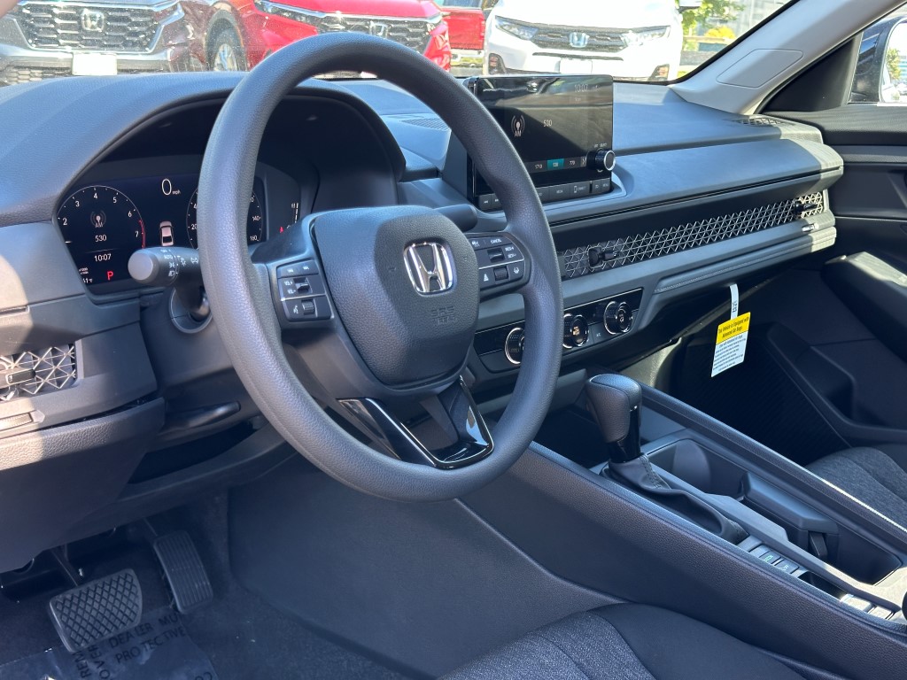 2025 Honda Accord LX 16