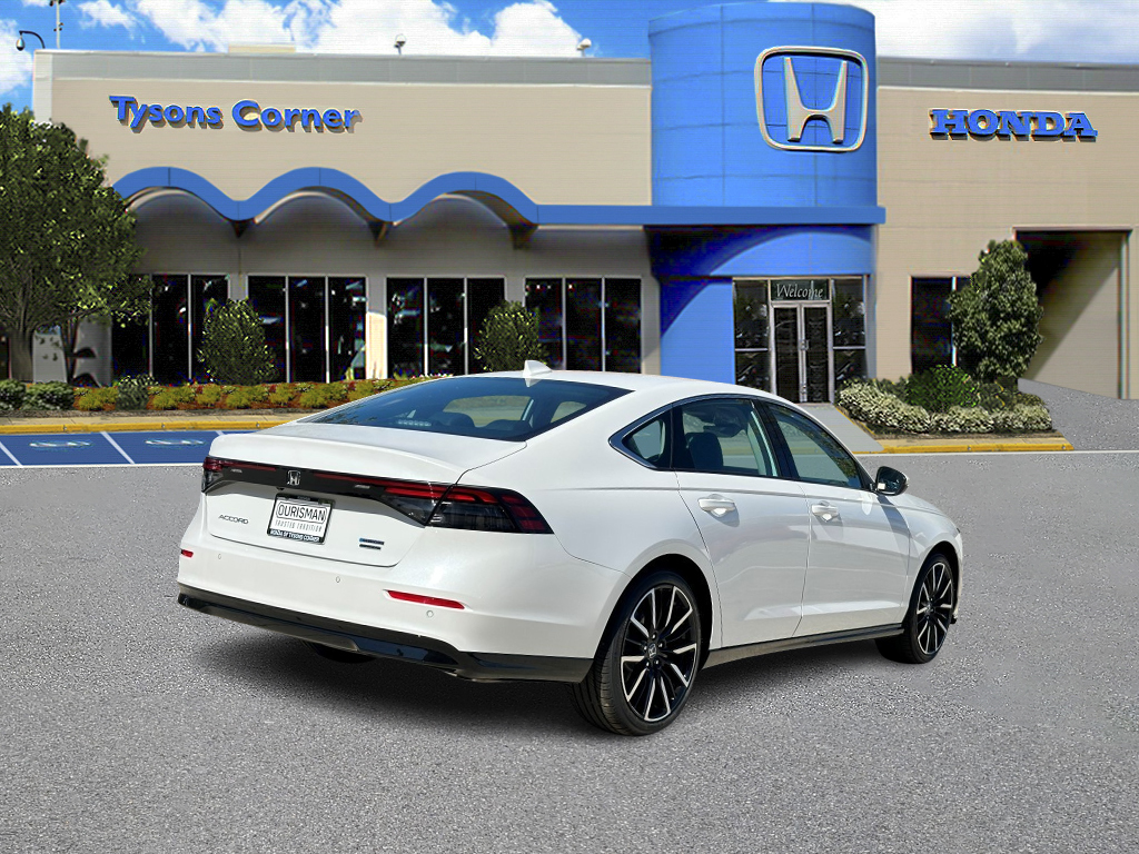 2025 Honda Accord Hybrid Touring 3