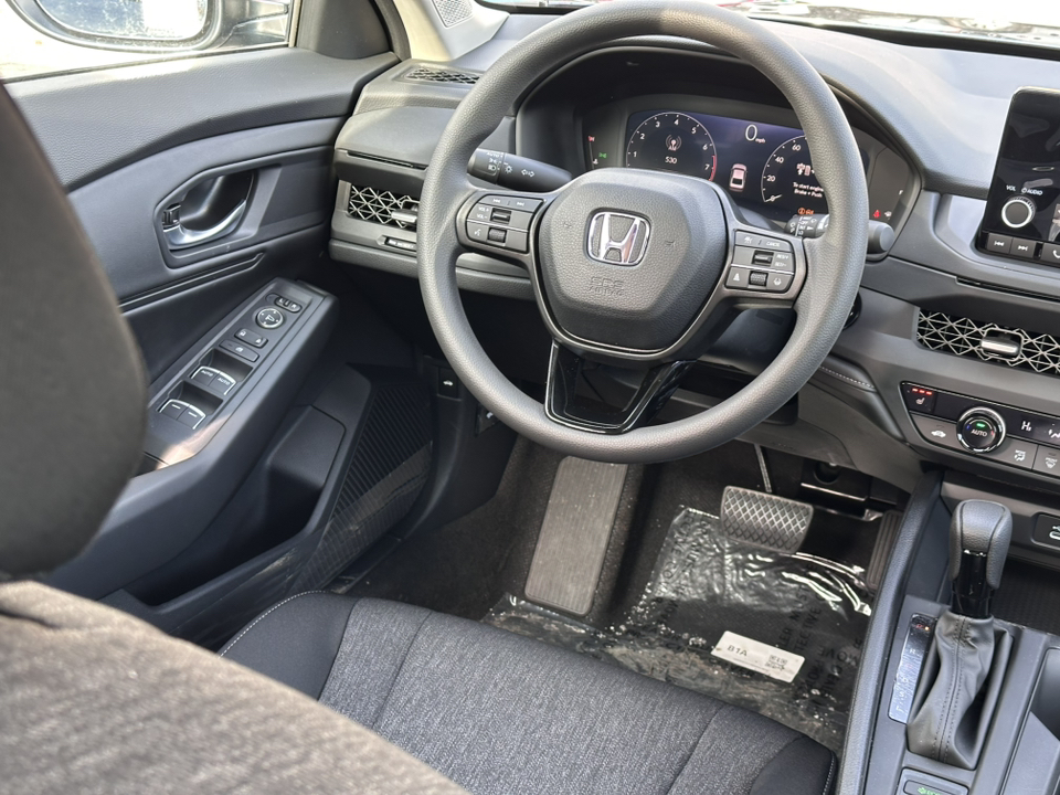 2025 Honda Accord SE 17