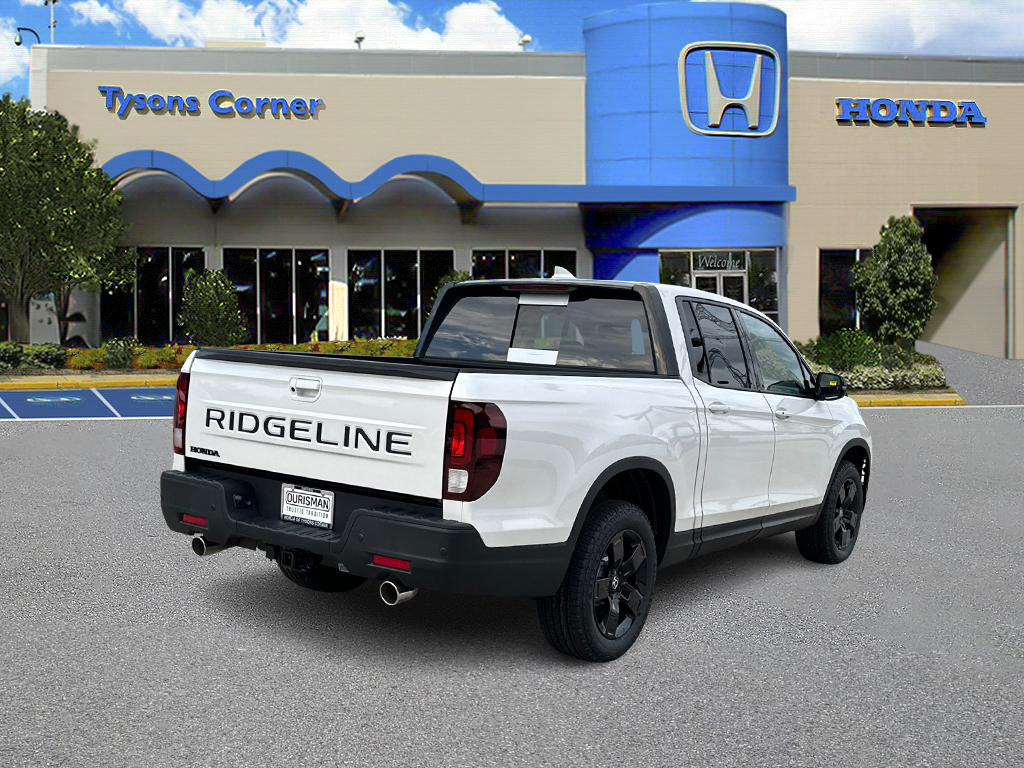 2025 Honda Ridgeline Black Edition 4