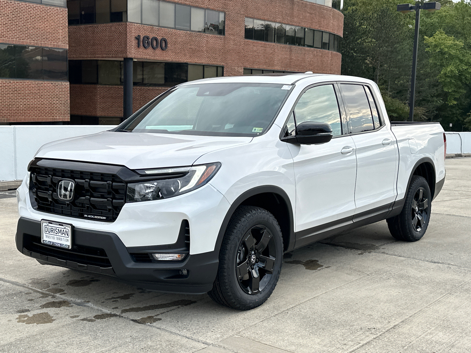 2025 Honda Ridgeline Black Edition 42