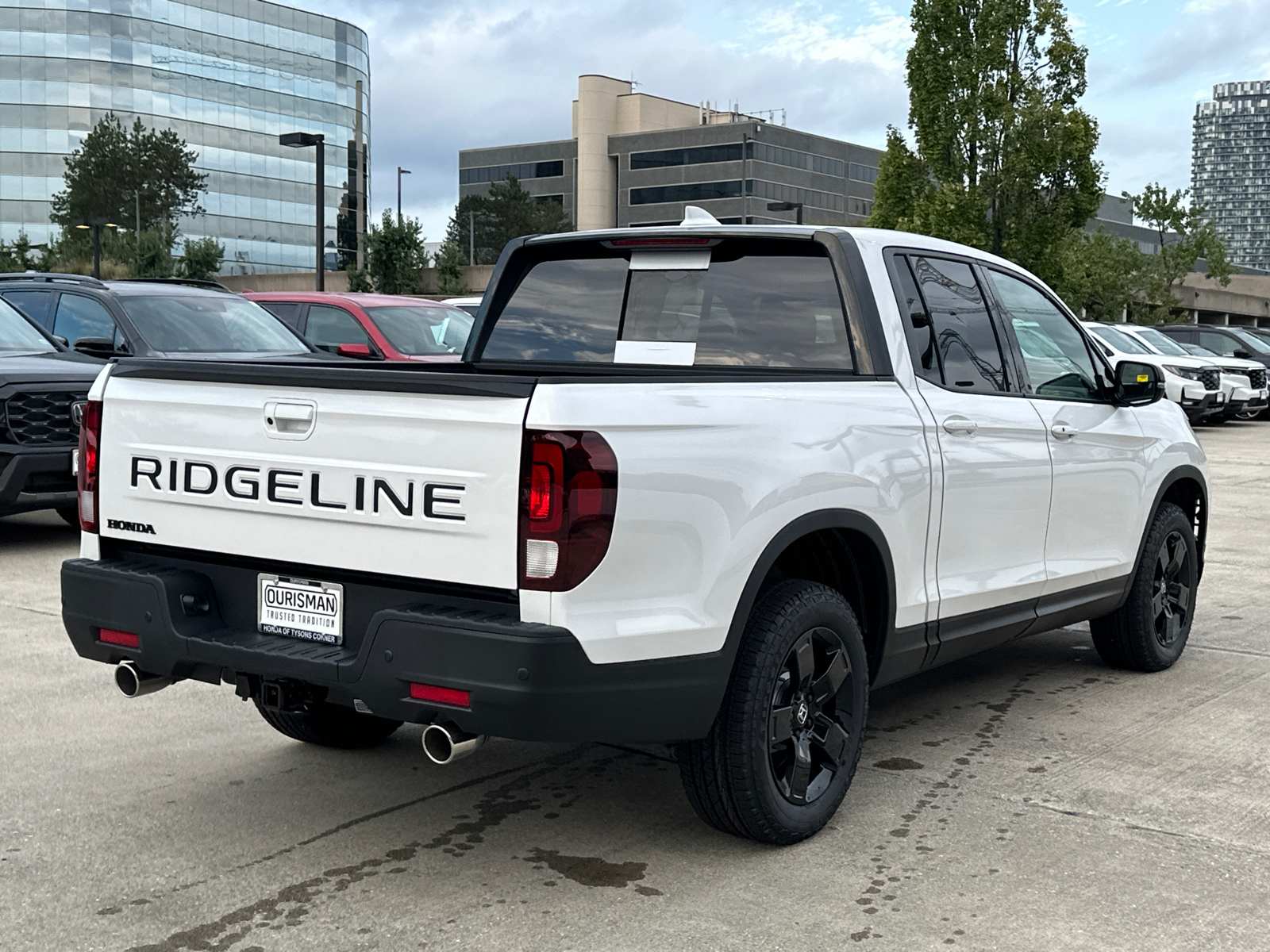 2025 Honda Ridgeline Black Edition 44