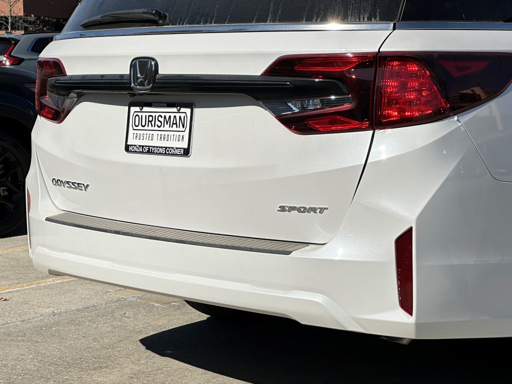 2025 Honda Odyssey Sport-L 6