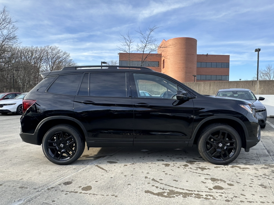 2025 Honda Passport Black Edition 38