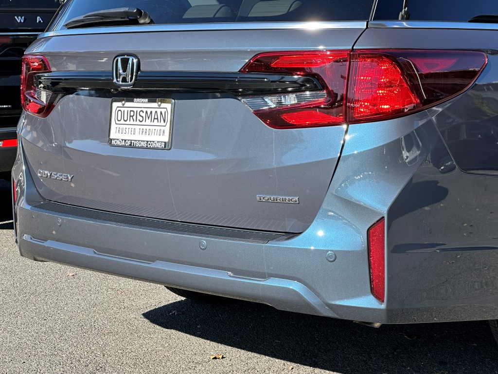 2025 Honda Odyssey Touring 7