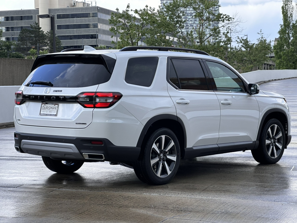 2025 Honda Pilot Touring 49