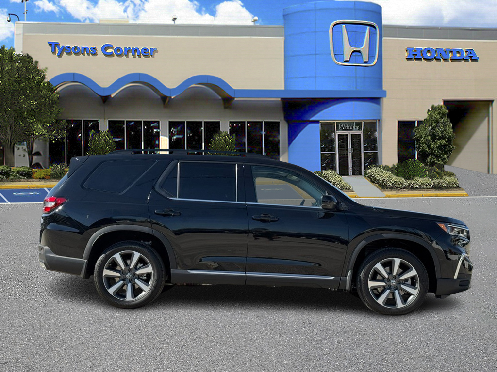 2025 Honda Pilot Touring 2