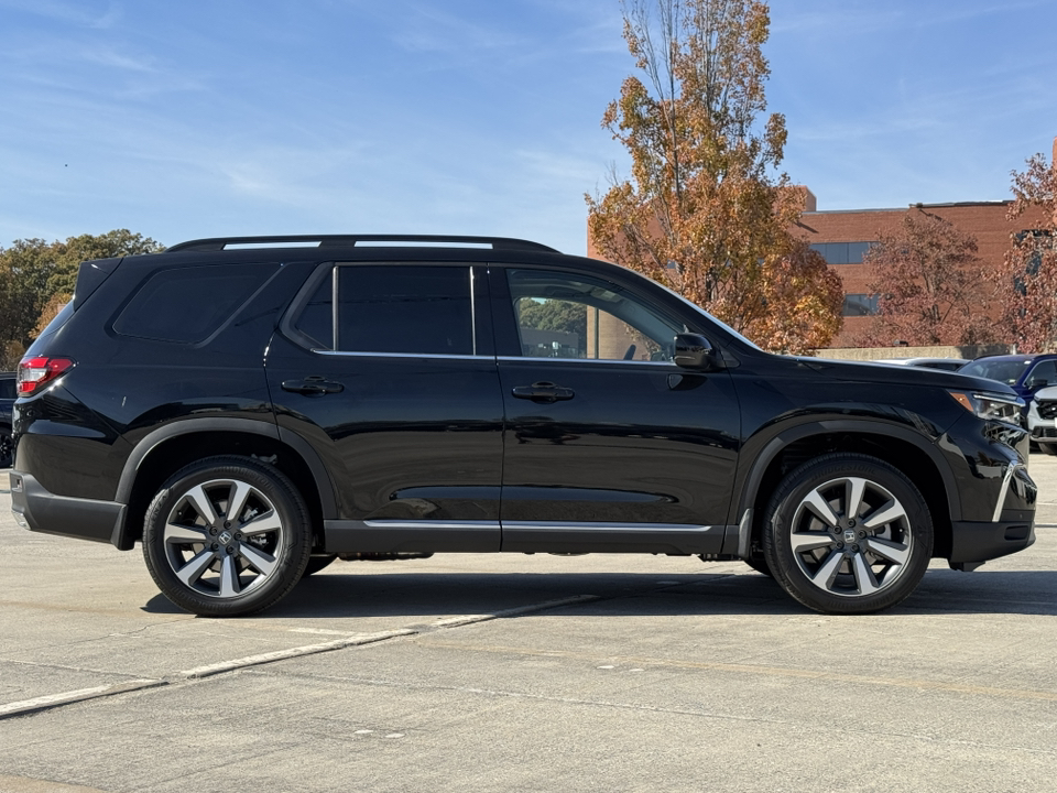 2025 Honda Pilot Touring 39