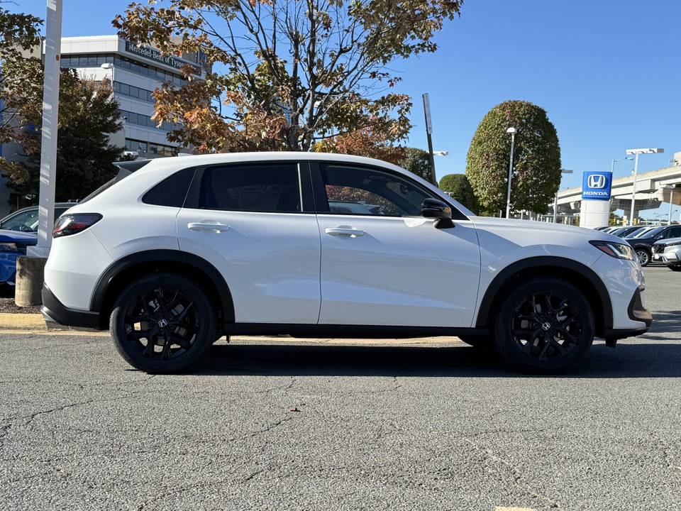 2025 Honda HR-V Sport 27