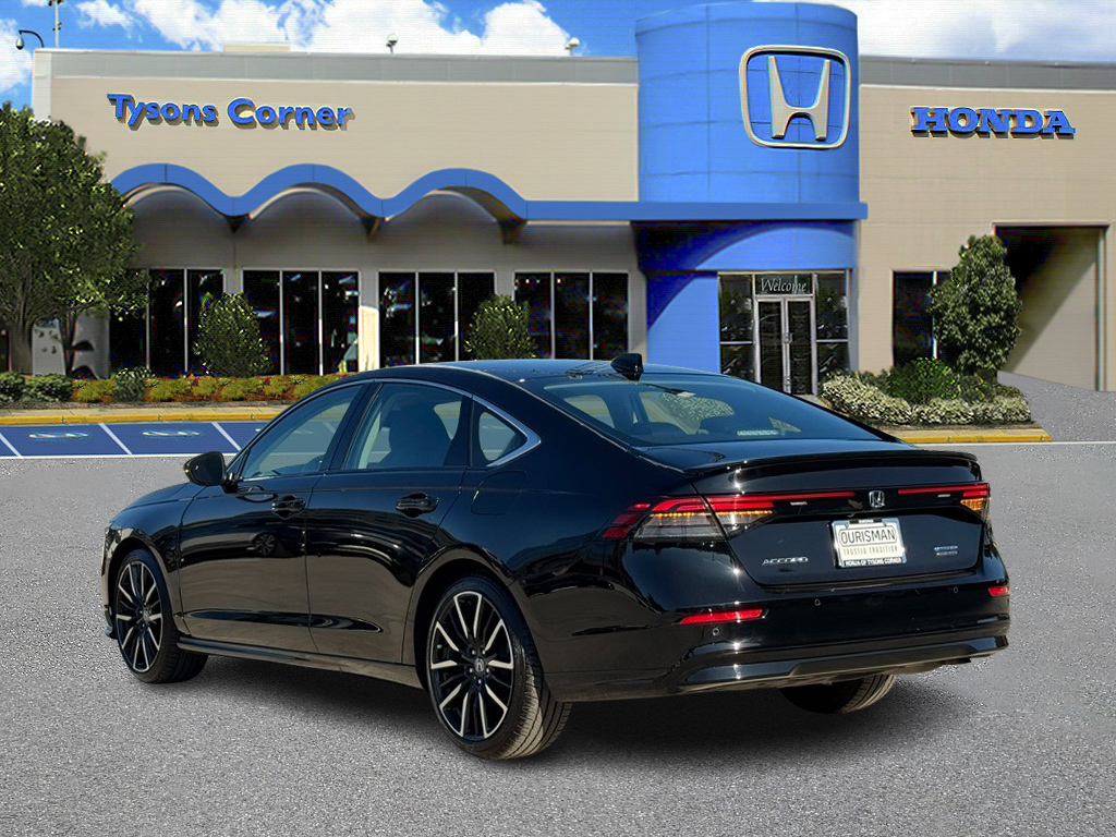 2023 Honda Accord Hybrid Touring 3