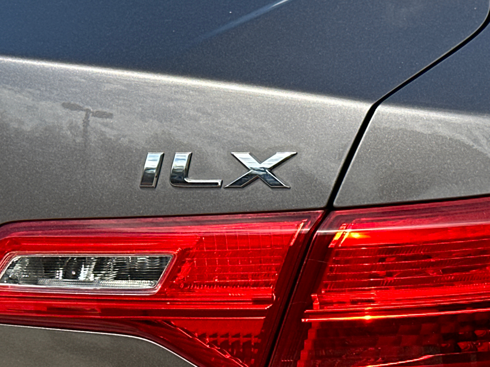 2013 Acura ILX 2.0L 5