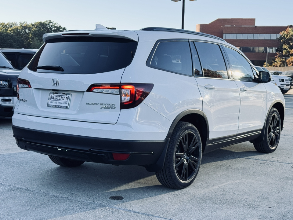 2022 Honda Pilot Black Edition 49