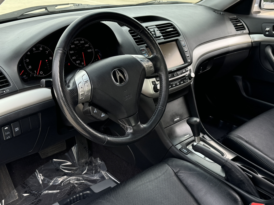 2004 Acura TSX  16