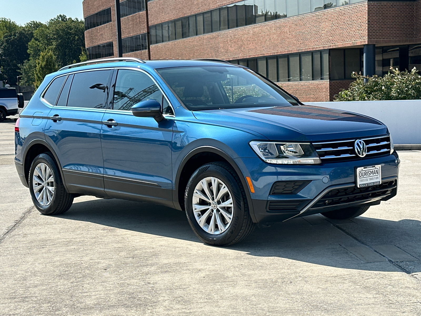 2019 Volkswagen Tiguan 2.0T SEL R-Line 40