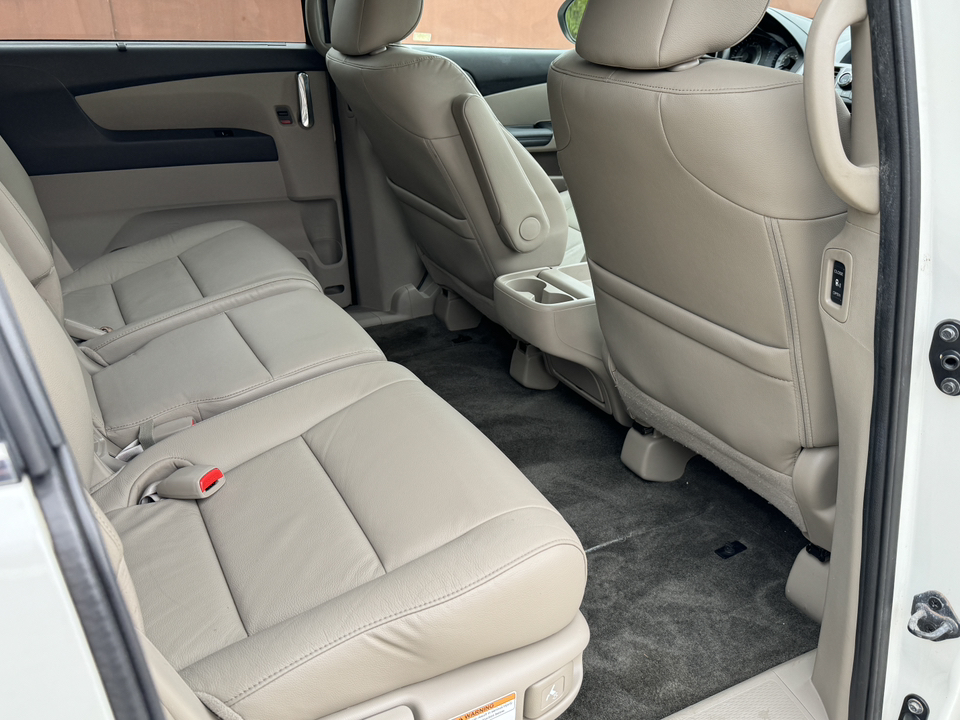 2014 Honda Odyssey EX-L 17