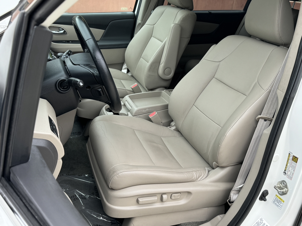 2014 Honda Odyssey EX-L 23