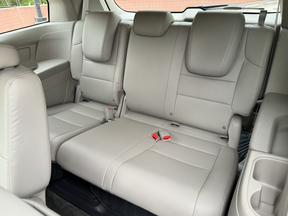 2014 Honda Odyssey EX-L 25