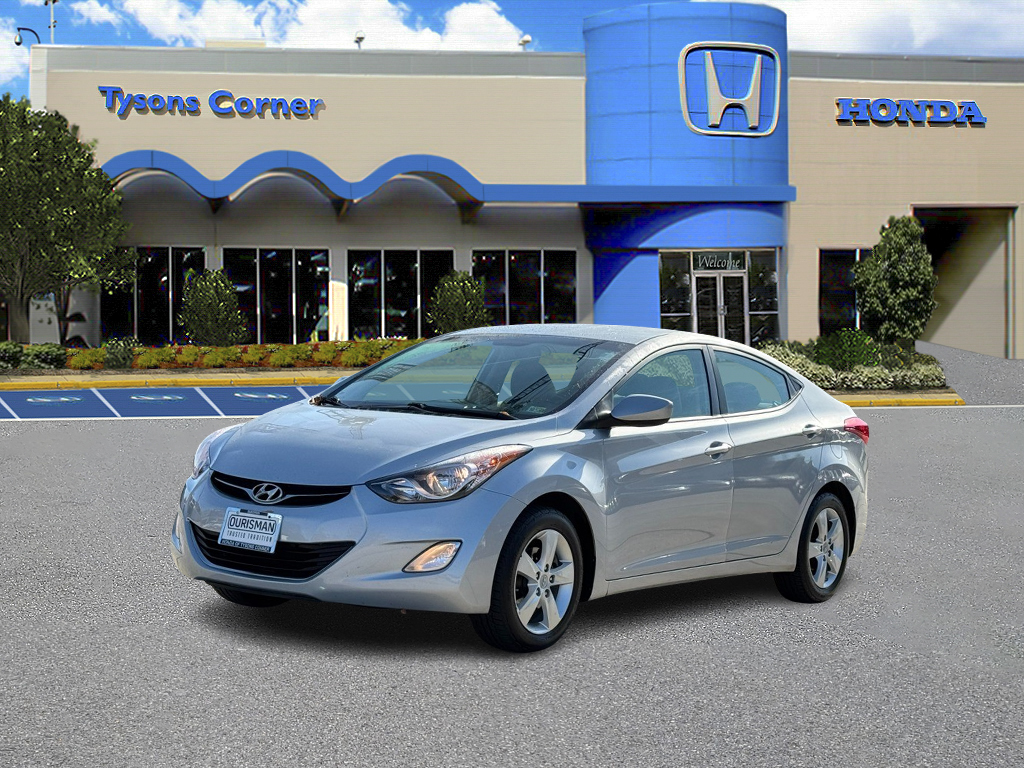 2012 Hyundai Elantra GLS 2