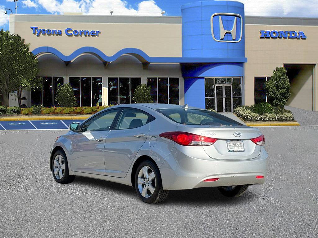 2012 Hyundai Elantra GLS 3