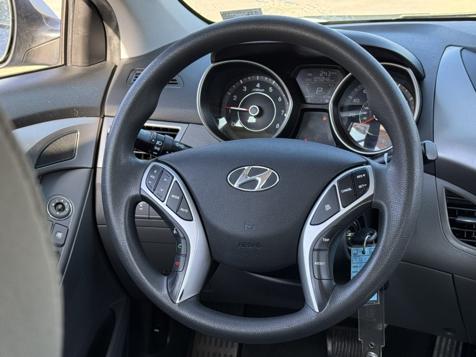 2012 Hyundai Elantra GLS 20