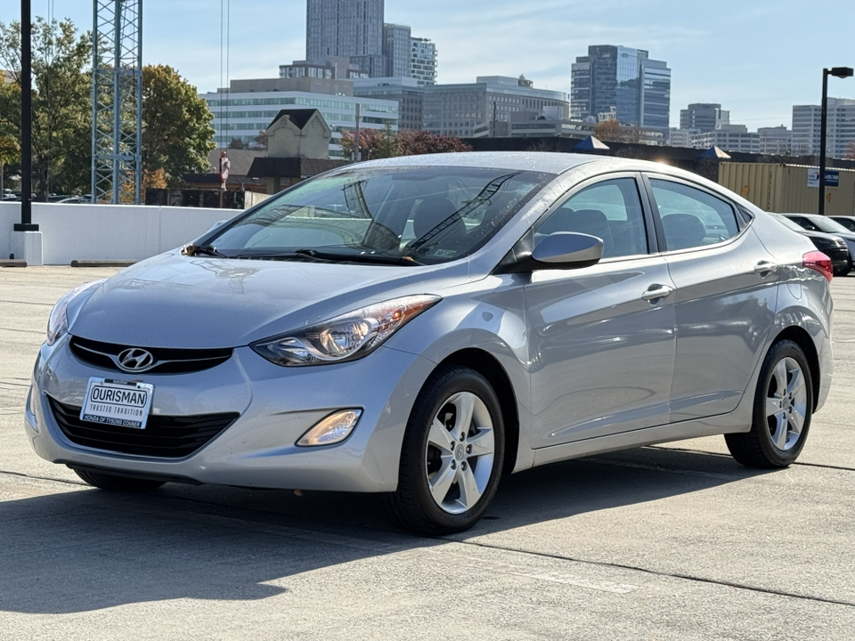 2012 Hyundai Elantra GLS 33