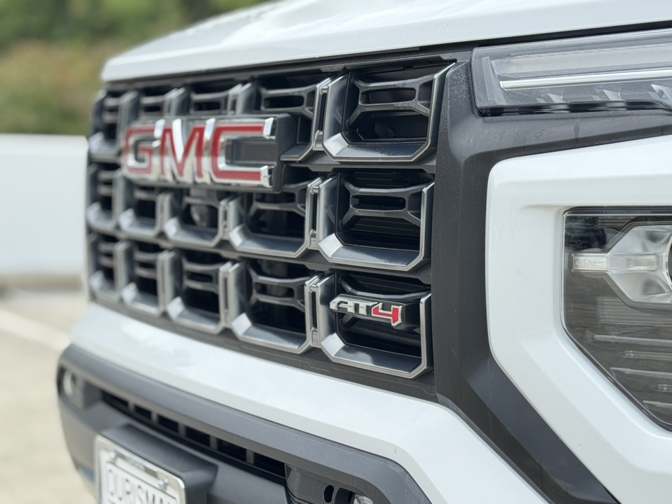 2023 GMC Canyon AT4 8