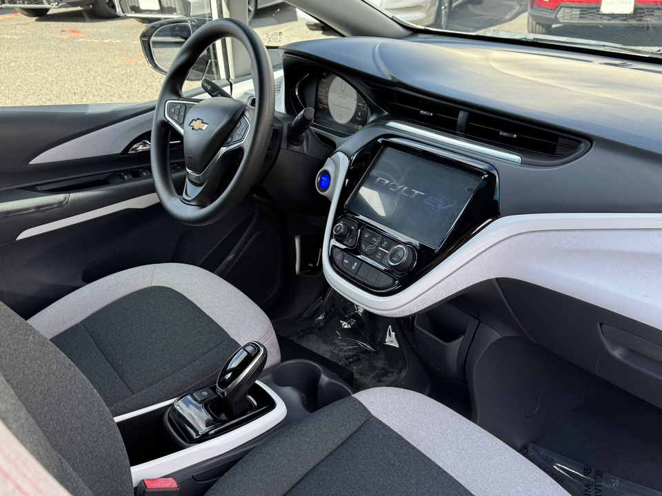 2018 Chevrolet Bolt EV LT 12