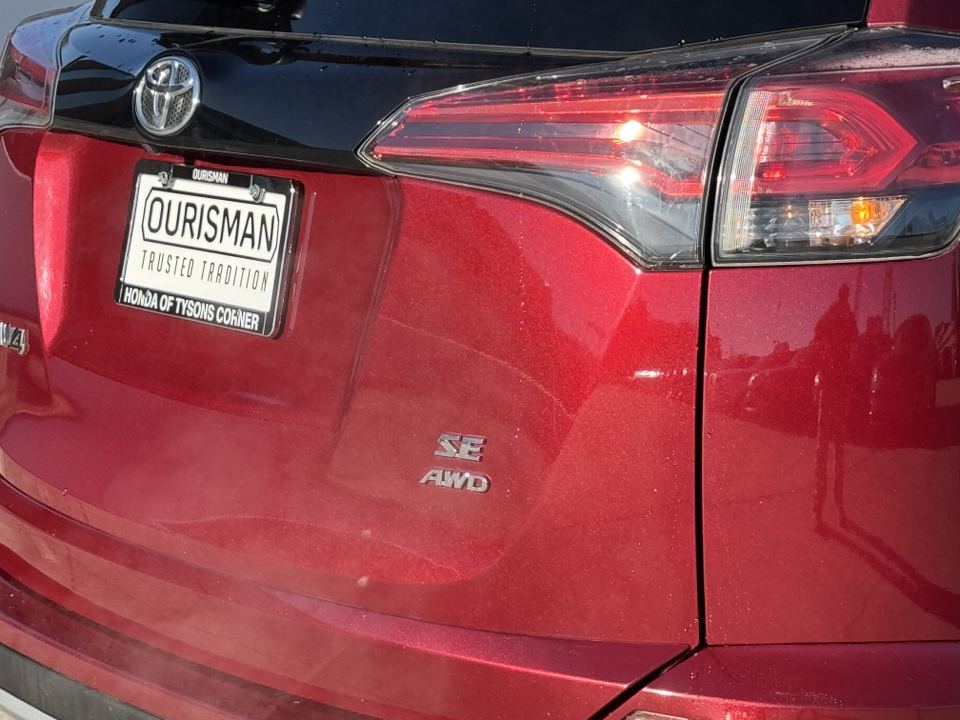 2018 Toyota RAV4 SE 5