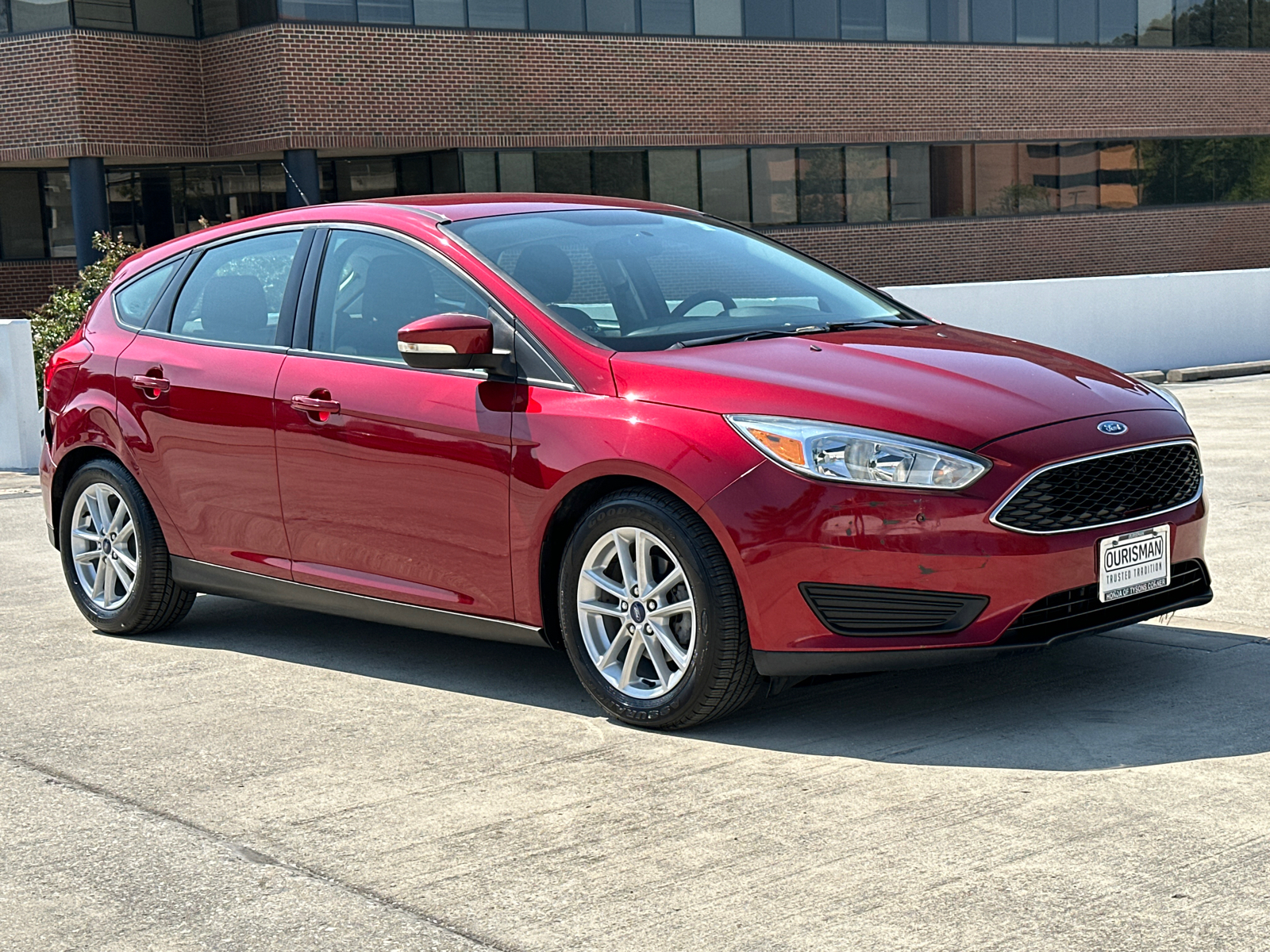 2016 Ford Focus SE 33