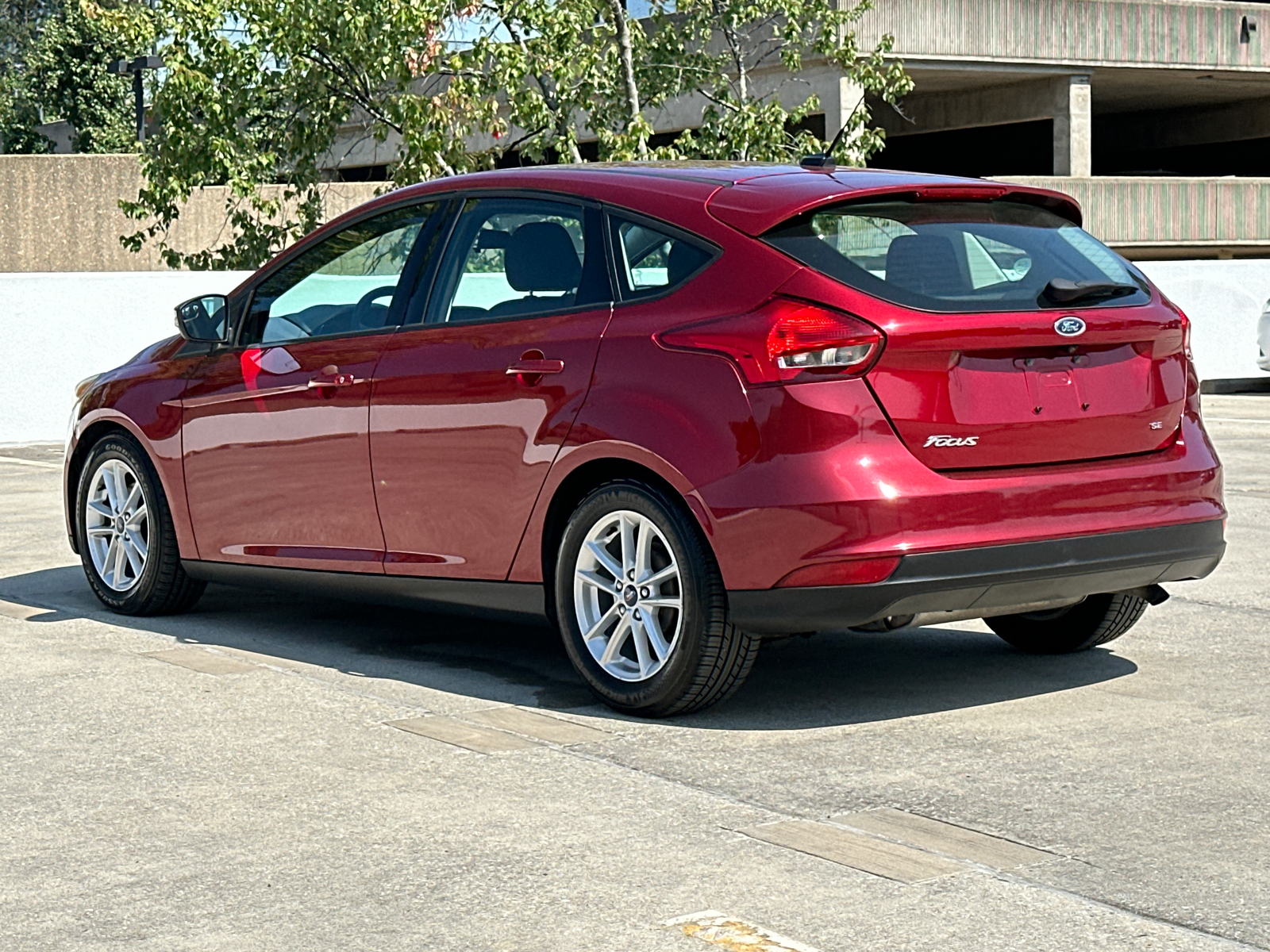 2016 Ford Focus SE 36