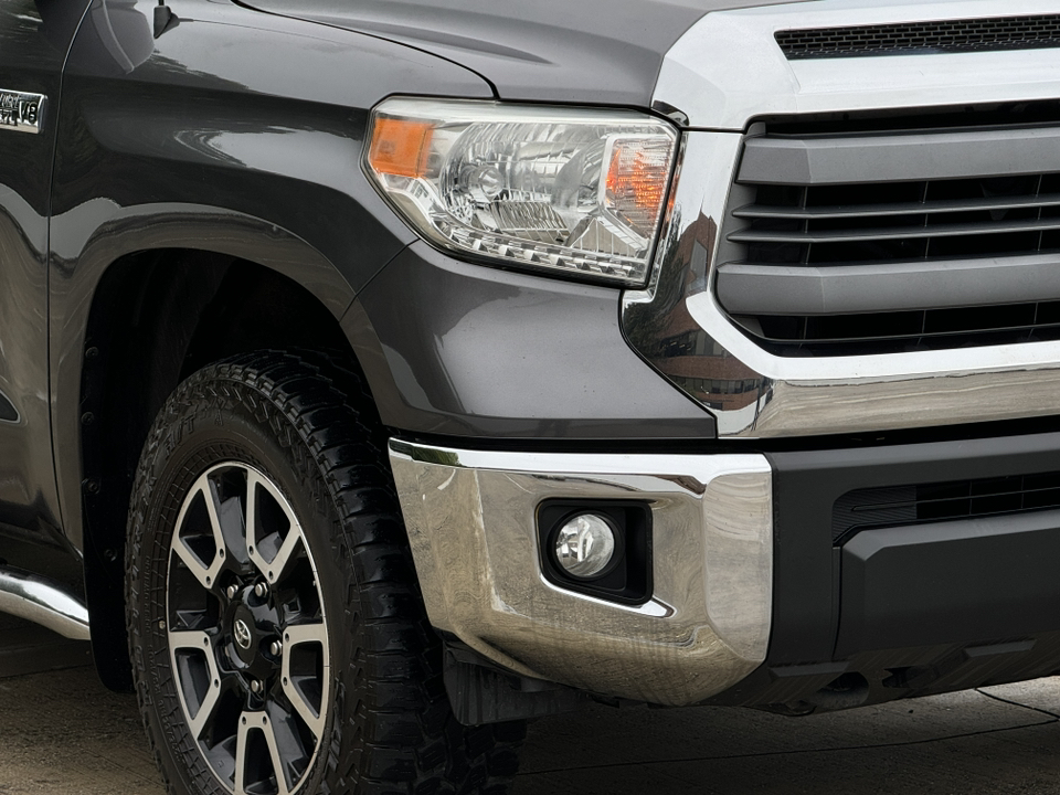 2014 Toyota Tundra SR5 10