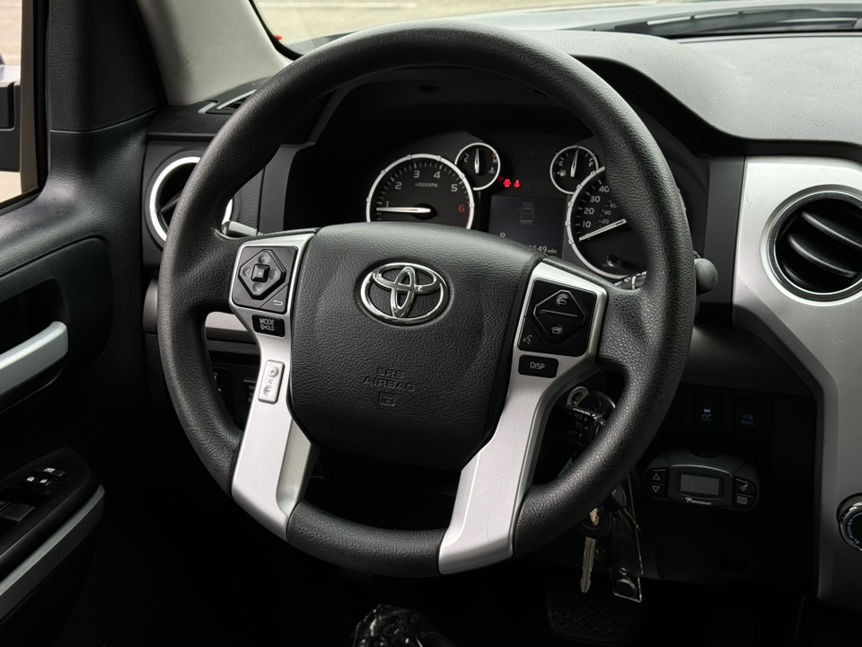 2014 Toyota Tundra SR5 26