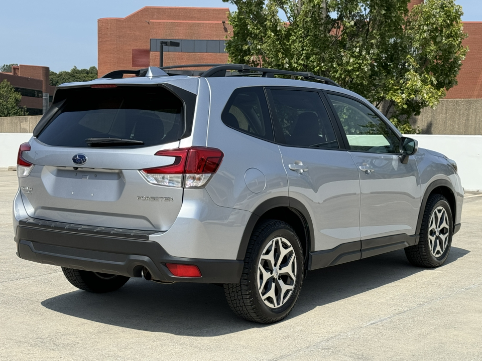 2021 Subaru Forester Premium 41