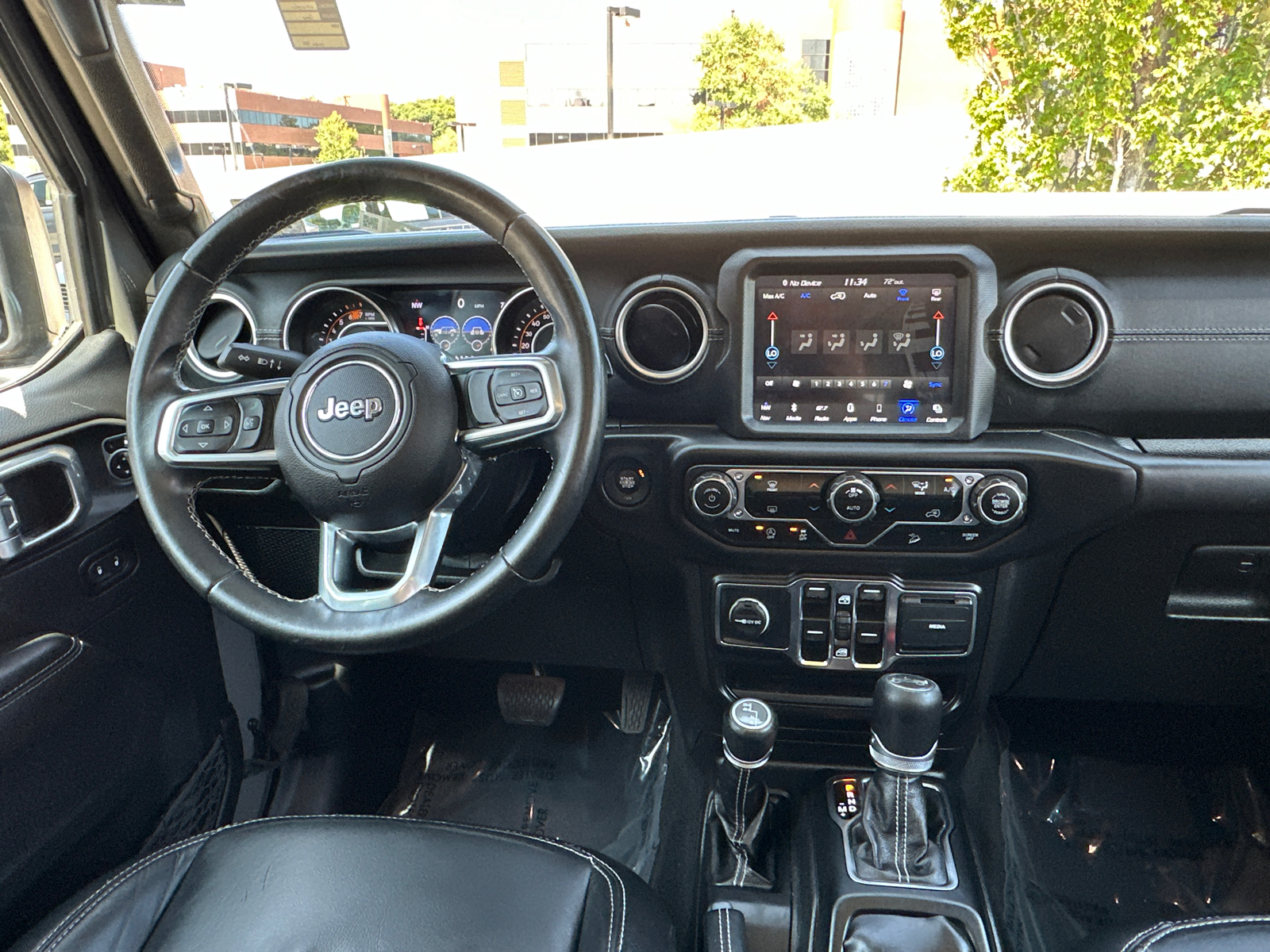 2019 Jeep Wrangler Unlimited Sahara 29