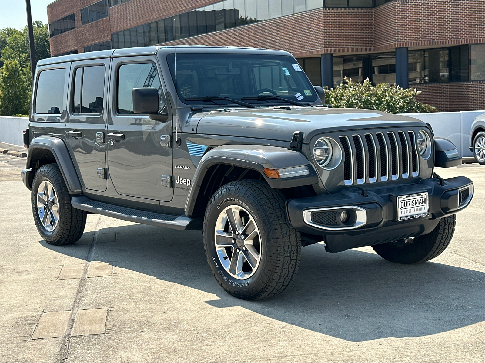 2019 Jeep Wrangler Unlimited Sahara 36