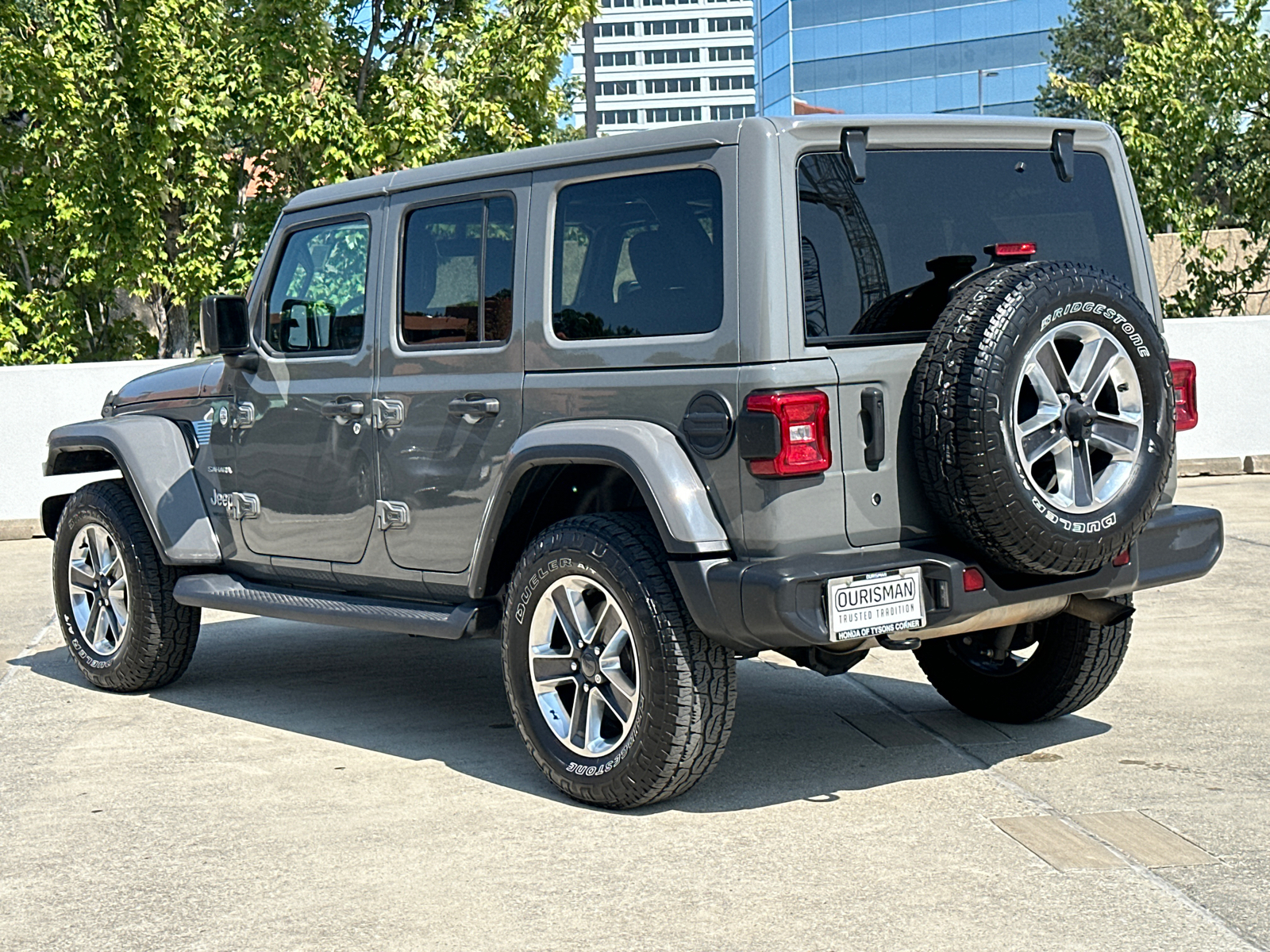 2019 Jeep Wrangler Unlimited Sahara 39