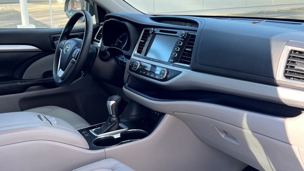 2018 Toyota Highlander XLE 7