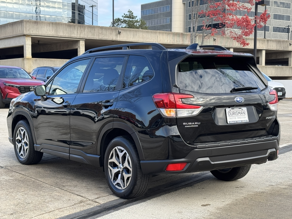 2021 Subaru Forester Premium 41