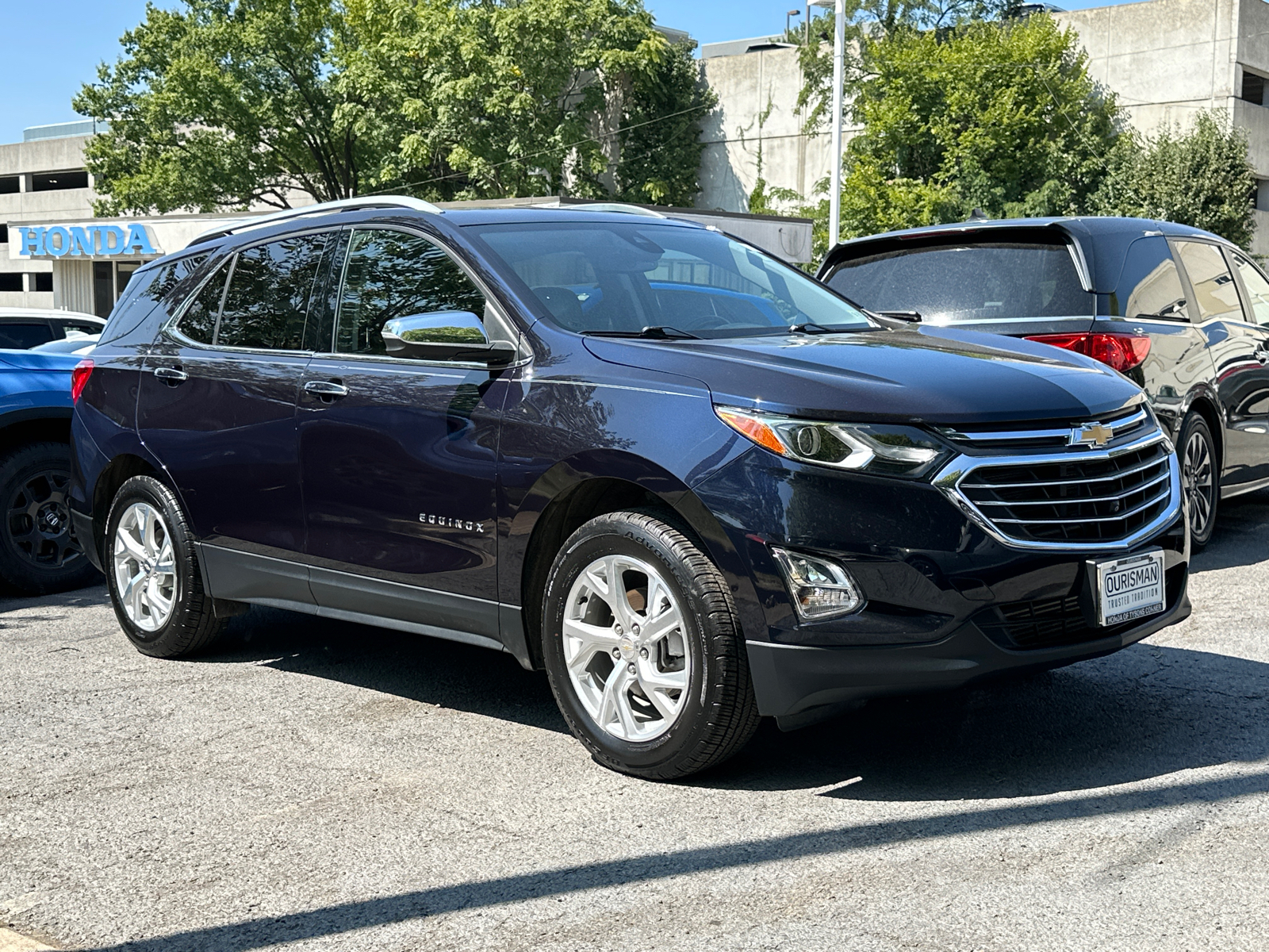 2020 Chevrolet Equinox Premier 37