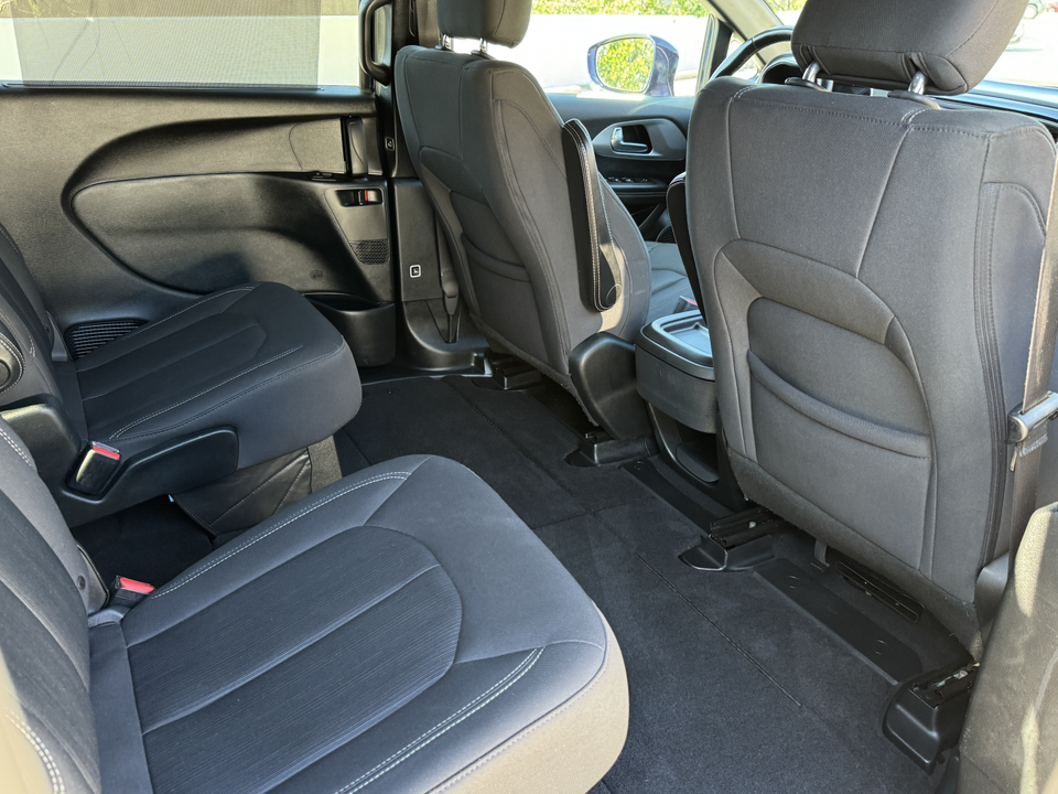 2019 Chrysler Pacifica Touring Plus 14