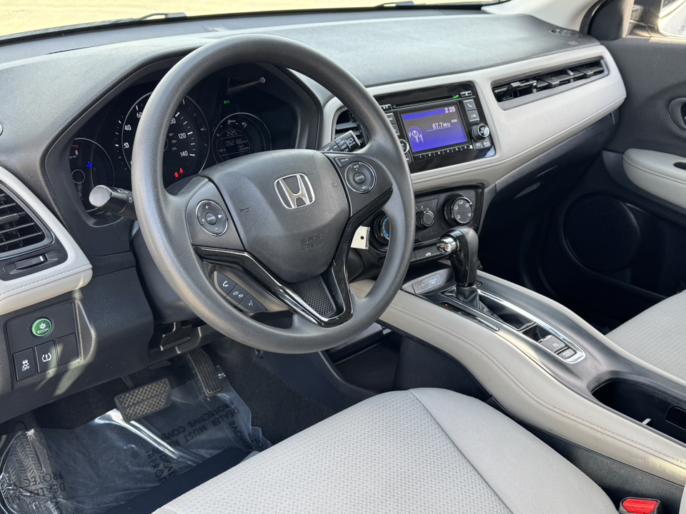 2021 Honda HR-V LX 16