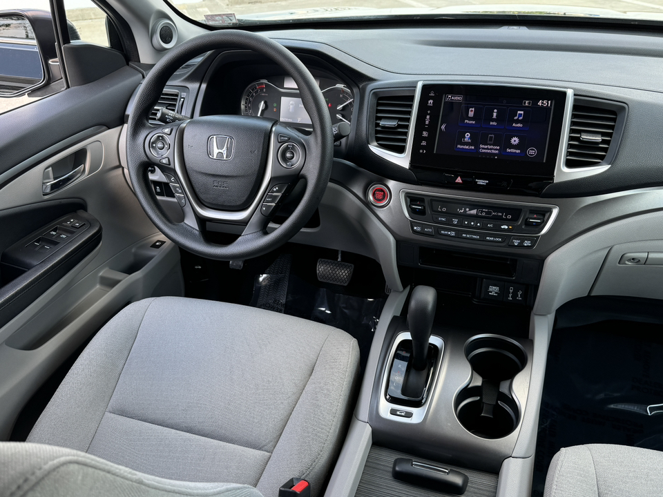 2018 Honda Pilot EX 24