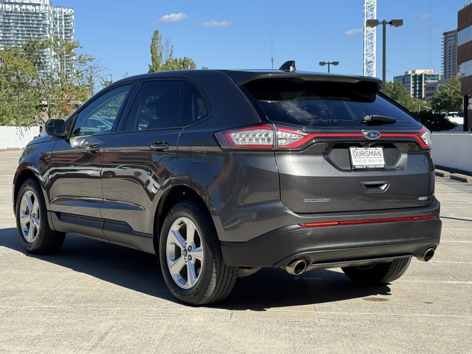 2017 Ford Edge SE 3