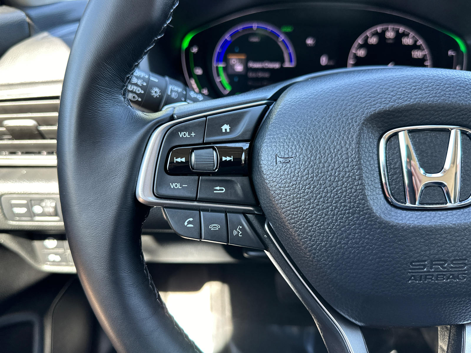 2021 Honda Accord Hybrid EX-L 30