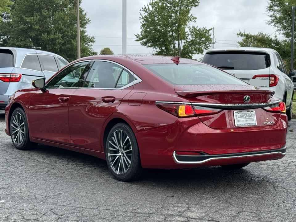 2023 Lexus ES 300h 41