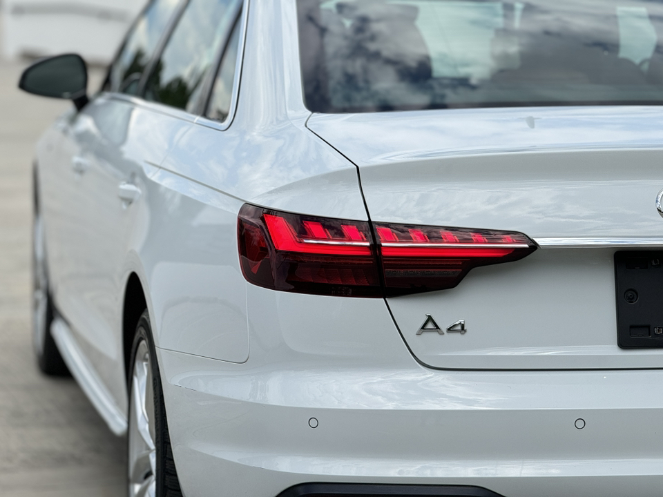 2021 Audi A4 45 S line Premium Plus 6