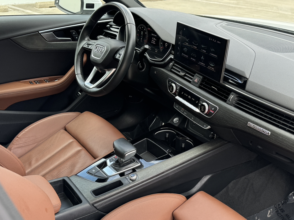 2021 Audi A4 45 S line Premium Plus 12